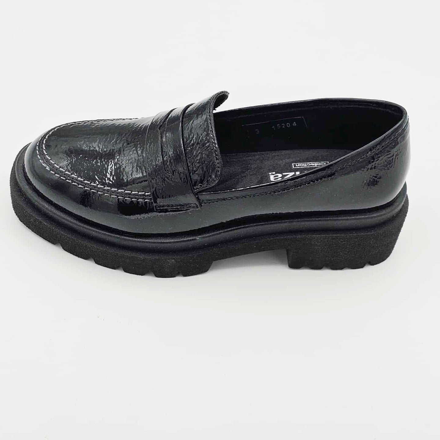 Mocasines de Charol Negro con Punta Cuadrada y Tacón | V15204